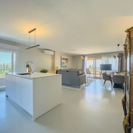 Parque 16c Magnificent 4 Bedroom Apartm Apartment